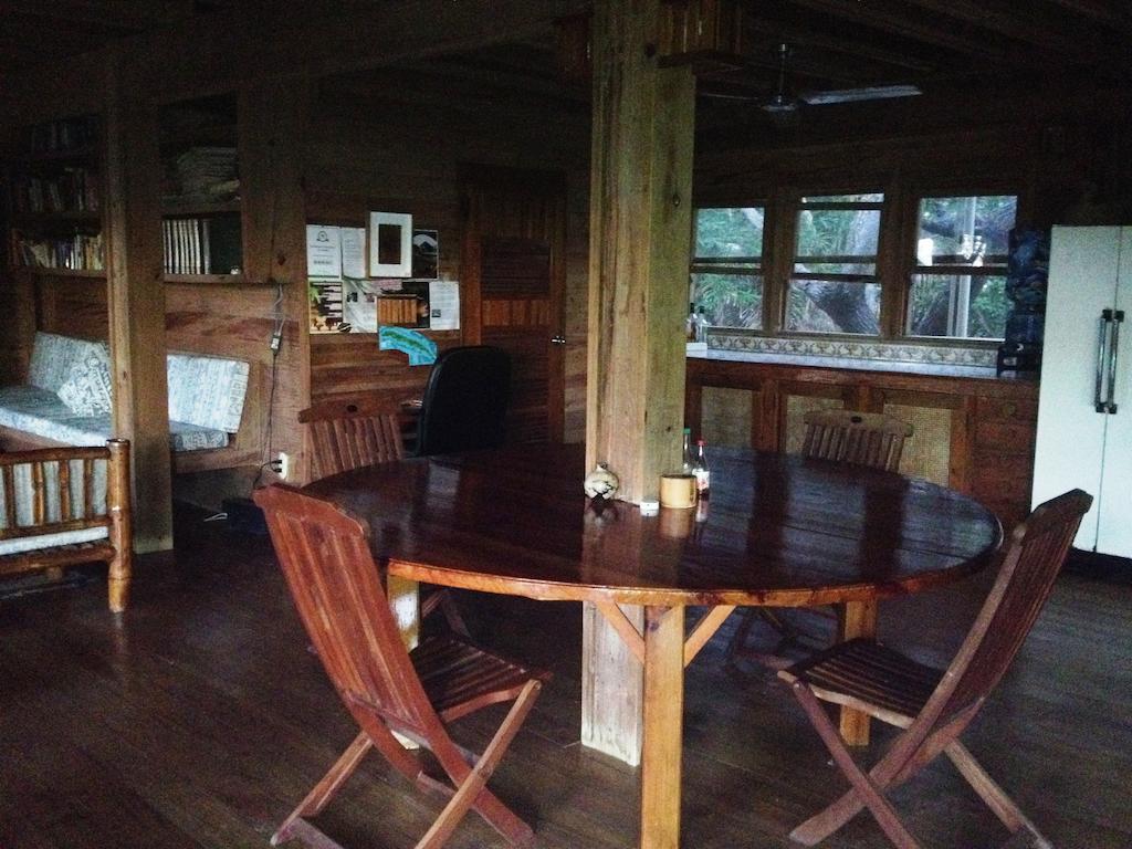 Roatan Bed & Breakfast Apartments West End Kültér fotó
