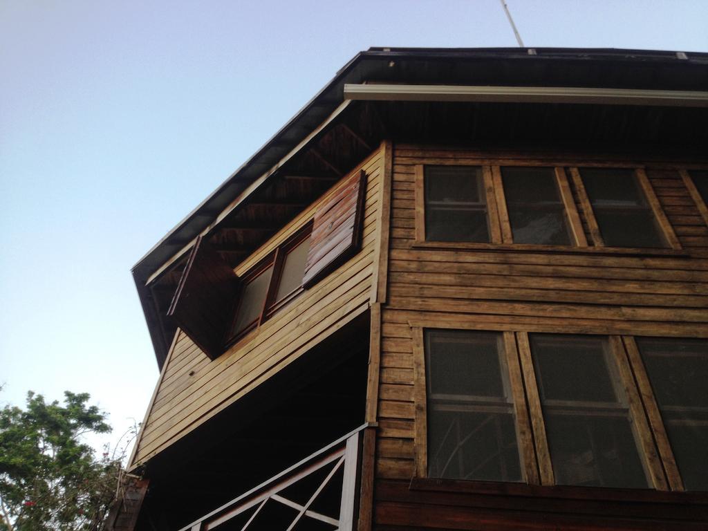 Roatan Bed & Breakfast Apartments West End Kültér fotó