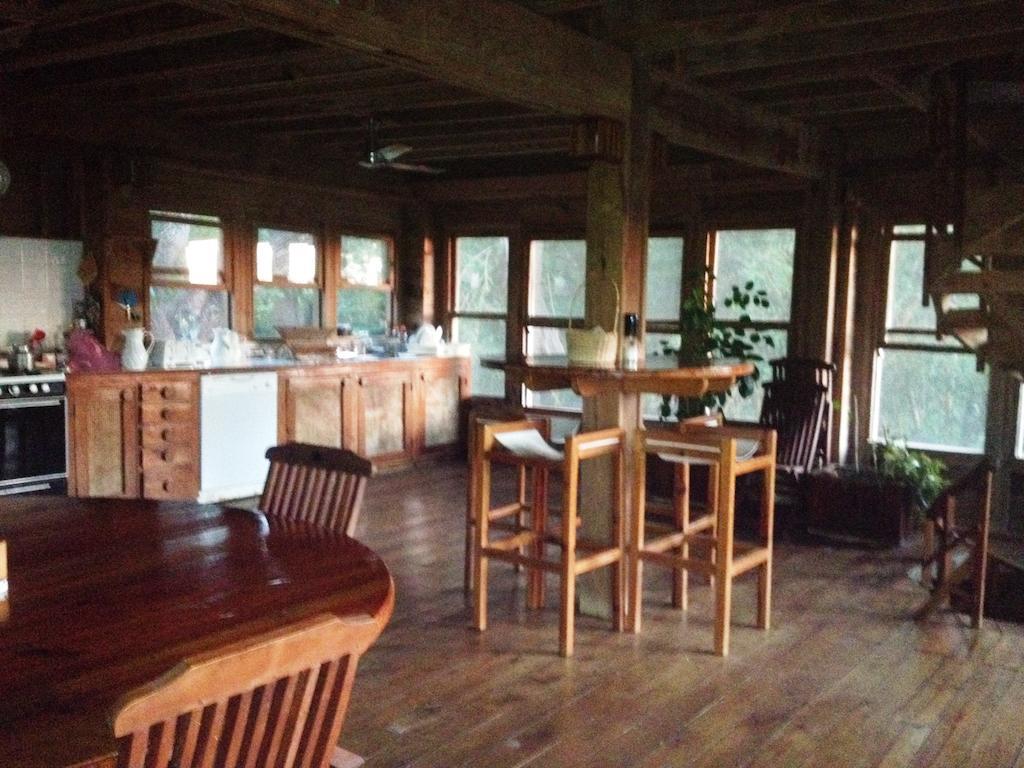 Roatan Bed & Breakfast Apartments West End Kültér fotó